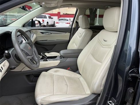 Used 2019 Cadillac XT5 Premium Luxury image 26