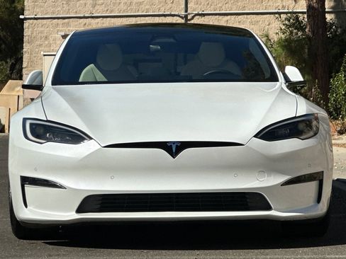 Used 2023 Tesla Model S Plaid AWD/4WD image 8