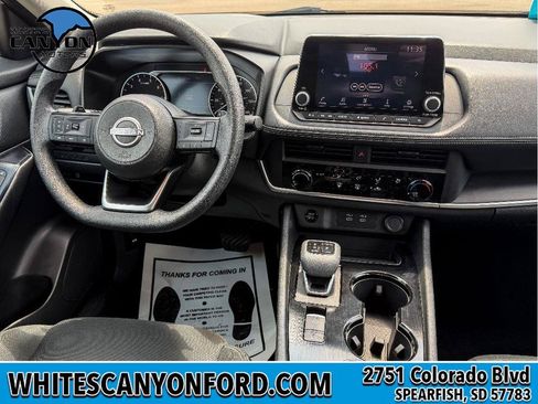 Used 2024 Nissan Rogue S AWD/4WD image 6