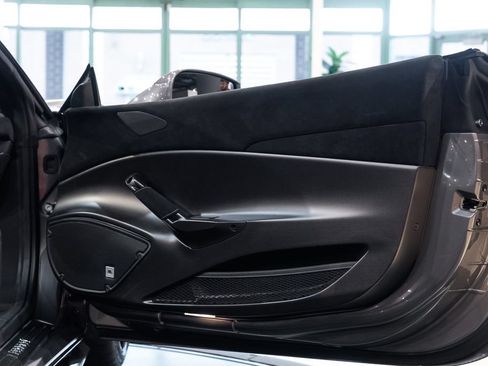 Certified 2019 Ferrari 488 Pista Spider RWD image 42