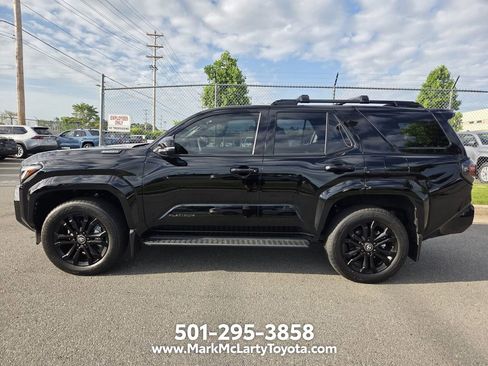 Used 2026 Toyota 4Runner Platinum AWD/4WD image 8