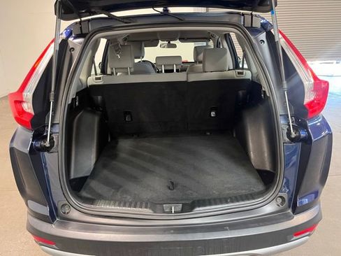 Used 2018 Honda CR-V LX image 16