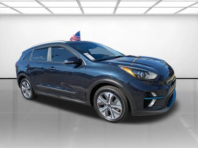 Used 2022 Kia Niro EX Premium w/ Cold Weather Package