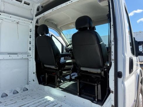 Used 2023 RAM ProMaster 2500 image 13