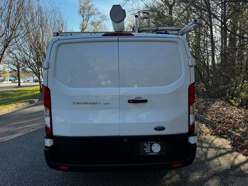 Used 2020 Ford Transit 150 Low Roof w/RWB Van 3D image 6