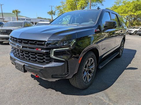 Used 2023 Chevrolet Tahoe Z71 w/ Z71 Off-Road Package AWD/4WD image 8