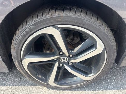 Used 2019 Honda Accord LX image 14