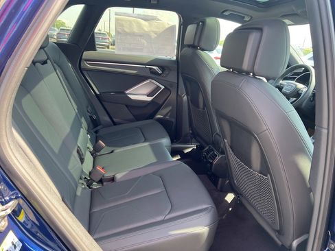 New 2025 Audi Q3 2.0T Premium image 16