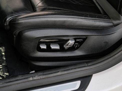 Used 2018 BMW 540i xDrive w/ M Sport Package image 42