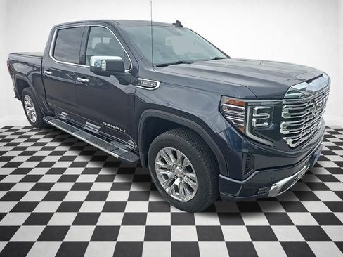 Certified 2022 GMC Sierra 1500 Denali w/ Technology Package AWD/4WD image 30