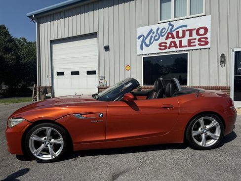 Used 2014 BMW Z4 sDrive28i RWD image 25
