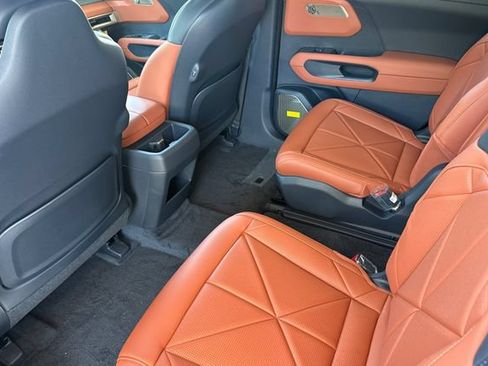New 2027 Kia Telluride SX FWD image 14