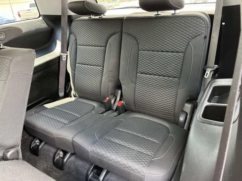 Used 2019 GMC Acadia SLE w/ LPO, Floor Liner Package AWD/4WD image 21