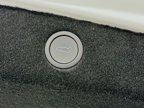 Used 2025 Tesla Model 3 Long Range image 30