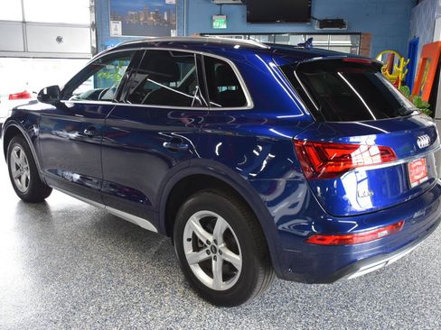 Used 2023 Audi Q5 2.0T Premium w/ Convenience Package AWD/4WD image 7