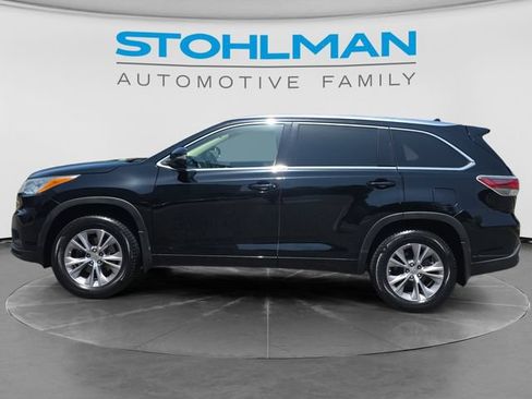 Used 2014 Toyota Highlander XLE AWD/4WD image 8