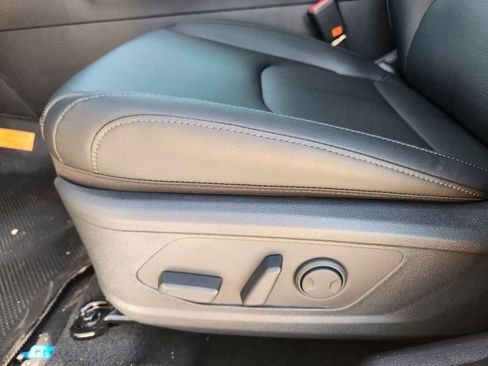 New 2026 Kia Sportage EX FWD image 17