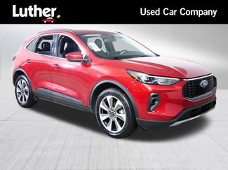 Used 2024 Ford Escape Platinum video 1