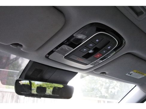 Used 2024 Hyundai Palisade SEL w/ Premium Package FWD image 27