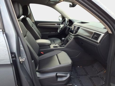 Used 2019 Volkswagen Atlas SE image 15