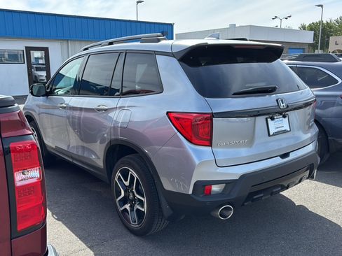 Used 2023 Honda Passport Elite image 3