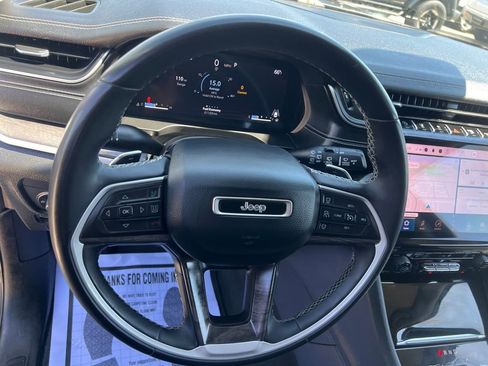 Certified 2023 Jeep Grand Cherokee Limited RWD image 16