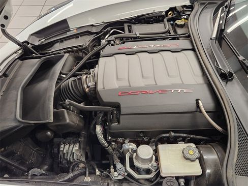 Used 2016 Chevrolet Corvette Stingray Coupe w/ 2LT Preferred Equipment Group image 11