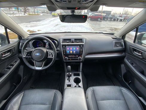 Used 2018 Subaru Outback 2.5i Limited image 31