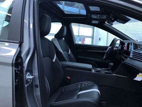 New 2026 Toyota Camry SE image 14