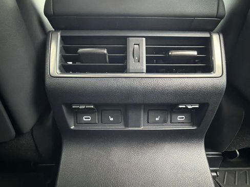Used 2025 Lexus GX 550 AWD/4WD image 20
