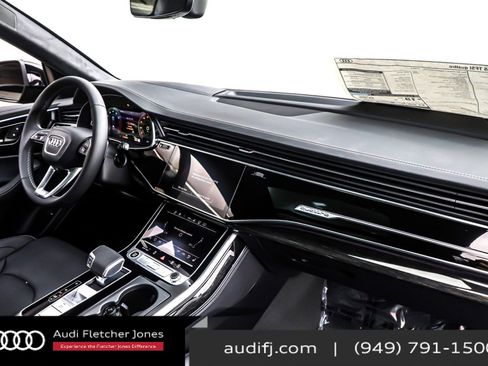 New 2026 Audi Q8 Prestige image 5