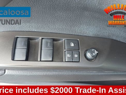 Used 2024 Toyota Camry LE image 13