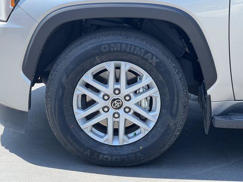 Used 2023 Toyota Sequoia SR5 AWD/4WD image 13