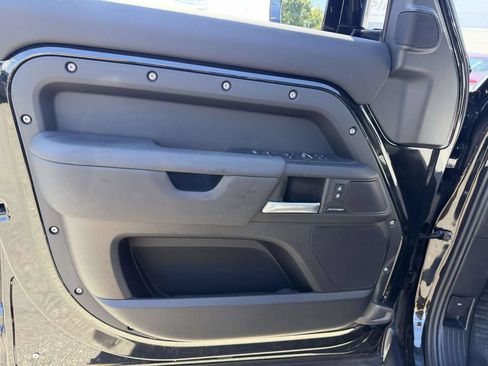Used 2025 Land Rover Defender 110 S AWD/4WD image 24