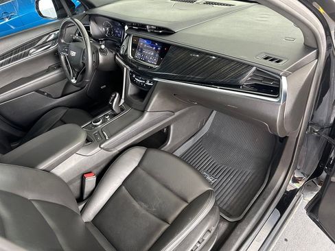 Used 2022 Cadillac XT6 Premium Luxury FWD image 36