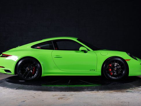 Used 2018 Porsche 911 Carrera GTS RWD image 36