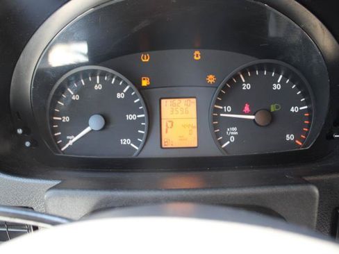 Used 2012 Mercedes-Benz Sprinter 2500 image 19