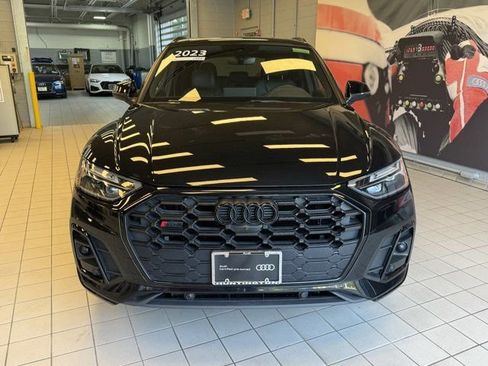 Used 2023 Audi SQ5 Premium Plus w/ Premium Plus Package AWD/4WD image 2