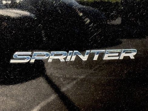 Used 2024 Mercedes-Benz Sprinter 3500 image 5