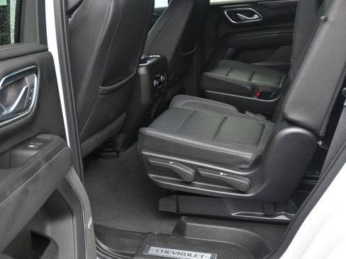 Used 2023 Chevrolet Tahoe LT image 13