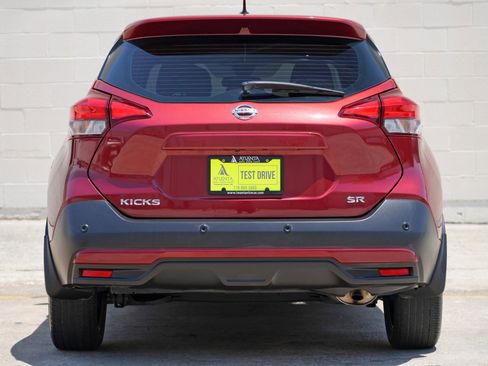 Used 2020 Nissan Kicks SR FWD image 10