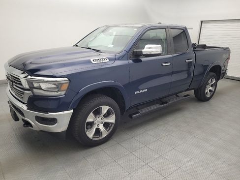 Used 2020 RAM 1500 Laramie AWD/4WD image 2