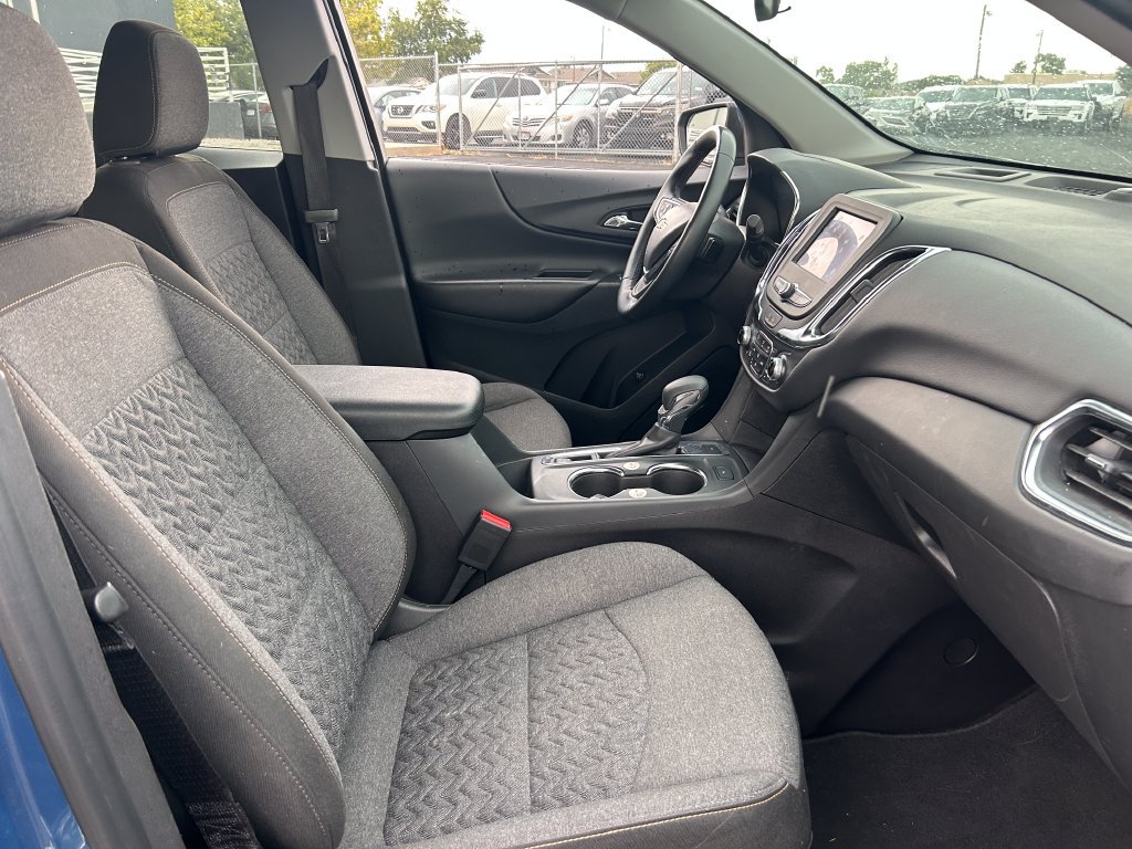 Used 2024 Chevrolet Equinox LT AWD/4WD image 34