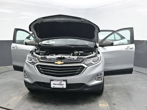 Used 2021 Chevrolet Equinox LS AWD/4WD image 47