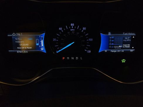 Used 2018 Ford Fusion S FWD image 23