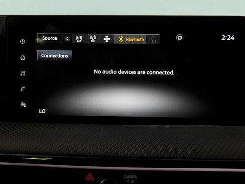 Used 2025 Nissan Kicks SR image 24