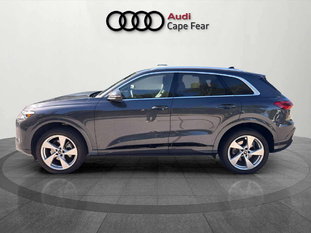 Used 2026 Audi Q5 Premium Plus w/ Premium Plus AWD/4WD image 2