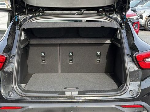 New 2026 Chevrolet Trax ACTIV w/ Driver Confidence Package image 10