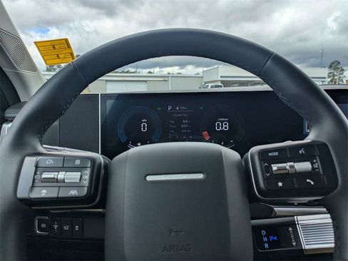 Used 2026 Hyundai Santa Fe SEL image 32