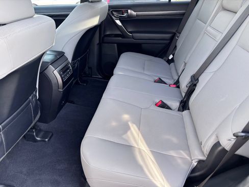 Used 2023 Lexus GX 460 w/ Black Line Special Edition AWD/4WD image 13